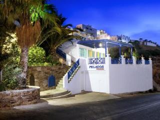 Pelagos Hotel - Apartments Chora  Exterior photo